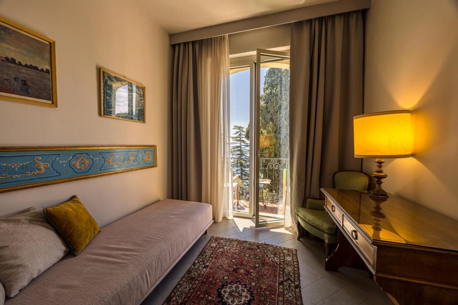 Hotel Villa Paradiso Taormina Exterior foto
